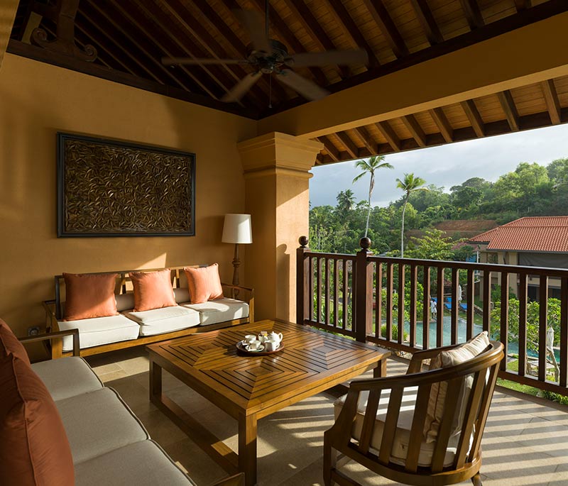 Pool-View-Master-Suite-Gallery-800×685-1